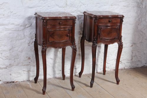 fig 1. Very beautiful Rosewood Louis XV style king size bed and matching bedsides