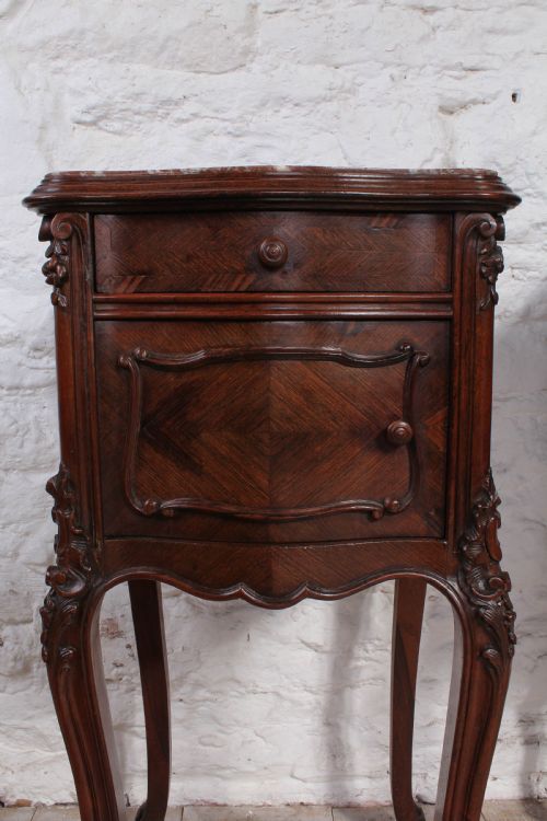fig 3. Very beautiful Rosewood Louis XV style king size bed and matching bedsides