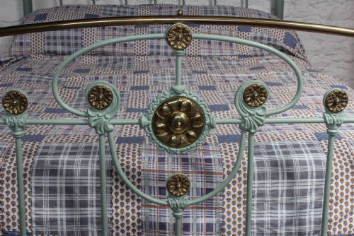 fig 2. Stunning hand finished king size brass and iron bed