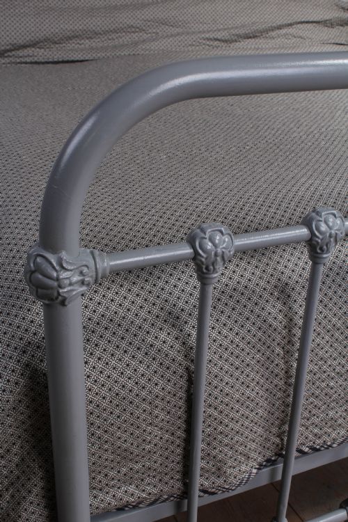 fig 1. Amazing quality  simple 6Ft super king size French all iron bed