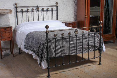 Very Nice Victorian Brass and Iron Double Bed