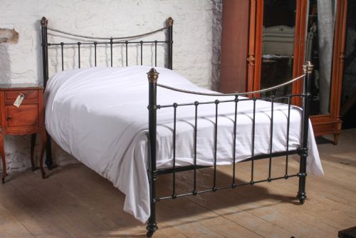 Classic Edwardian Dip Rail Brass and Iron Bed