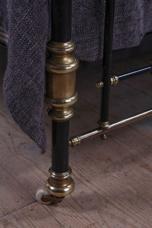 fig 5. Handsome Victorian king size half tester bed