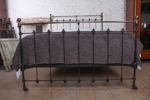 fig 1. Splendid Classic Victorian 5ft king size bed