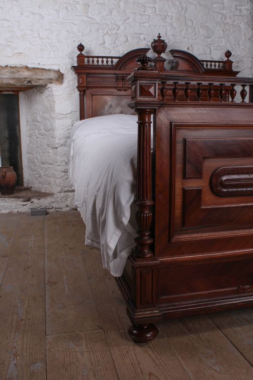 fig 3. Beautiful king size Rosewood bed