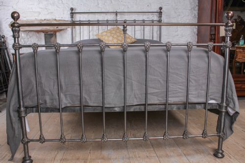 fig 1. Burnished and aged brass classic king size bed