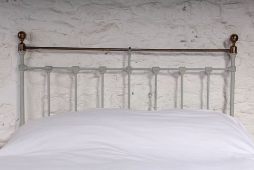 fig 2. Classic Victorian no end double bed