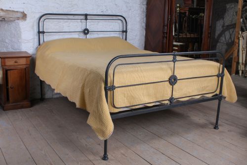 Very Nice Simple Irish 5ft King Size Iron Bed