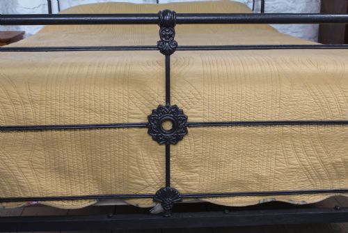 fig 1. Very nice simple Irish 5ft king size iron bed