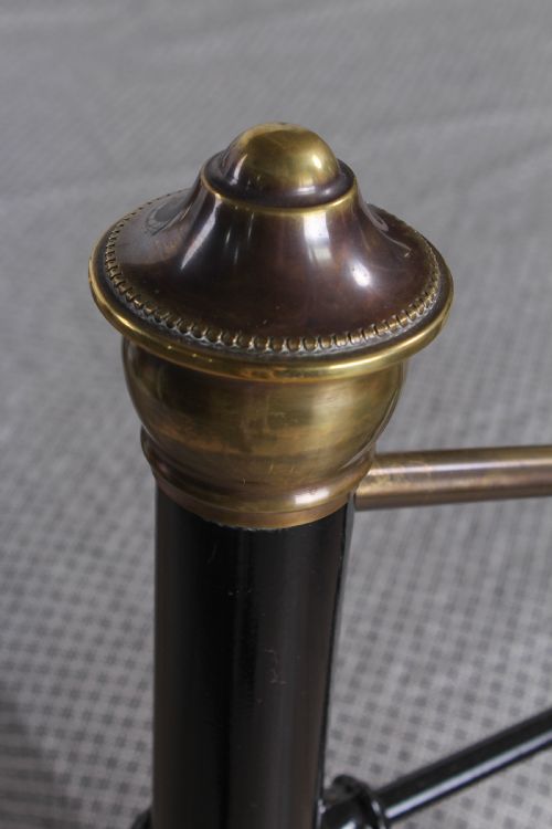 fig 1. Classic Edwardian dip rail brass and black double bed