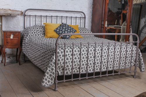 Simple French Iron  6ft Super King Size Bed