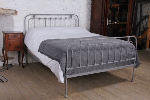 Fashionable Simple  All Iron King Size Bed