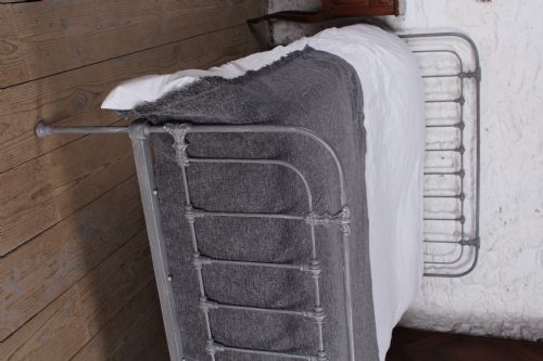 fig 3. Fashionable simple all iron king size bed