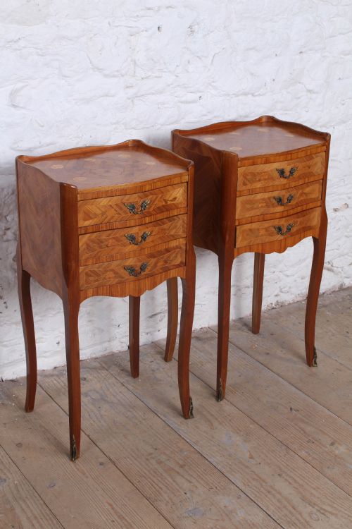 Very Pretty Pair of French Walnut Marquetry Bedsides