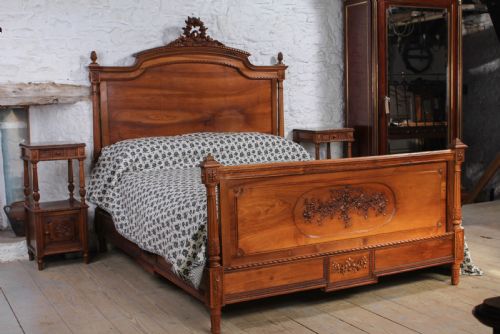 Impressive and Beautiful Large King Size Carved Walnut Bed and Matching Bedsides.