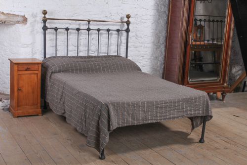 Classic Victorian Quality No End Double Bed