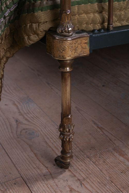 fig 2. Winfield all brass four poster king size bed 