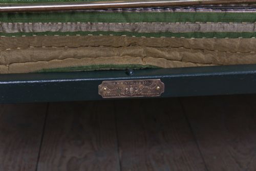 fig 3. Winfield all brass four poster king size bed 