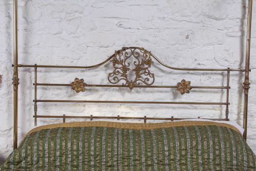 fig 5. Winfield all brass four poster king size bed 