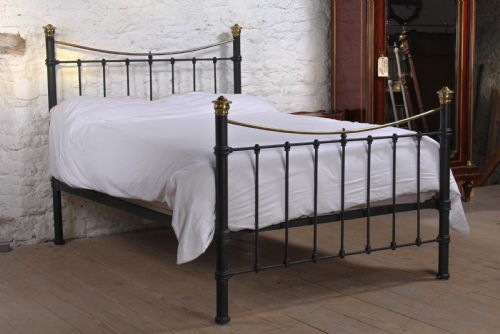 Classic Edwardian Dip Rail Double Bed