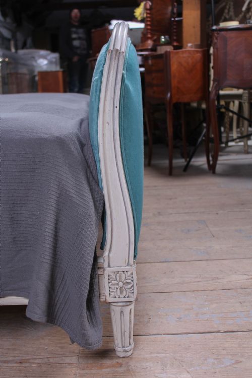 fig 2. Lovely simple Newly velvet upholstered French king size bed