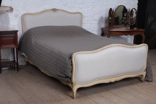 Simple Newly Upholstered  Louis Xv Style King Size Bed
