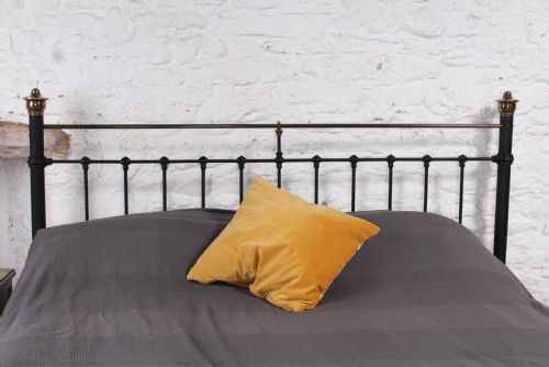 fig 2. Handsome classic Edwardian 6Ft super king size bed