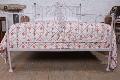 fig 3. Lovely early Victorian iron and brass king size bed