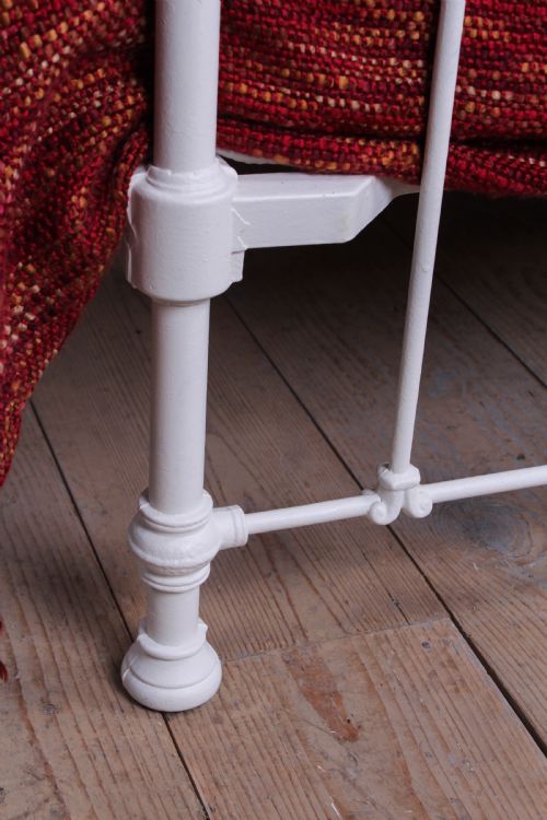 fig 3. Classic Victorian queen size brass and iron bed