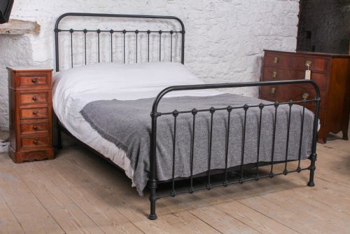 Simple Fashionable French Iron King Size Bed