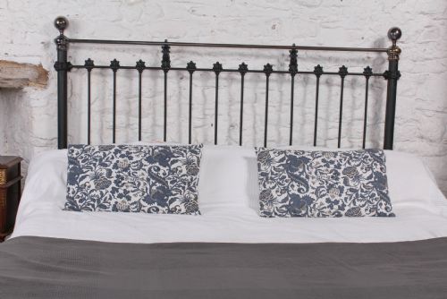 fig 1. Classic Victorian super king size no end bed 