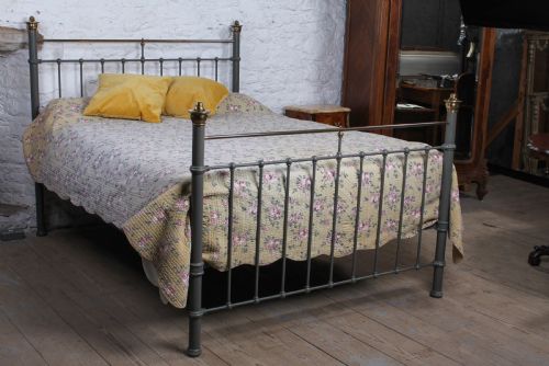 Handsome Classic Brass and Iron Edwardian King Size Bed