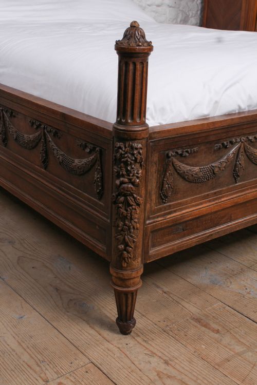 fig 2. Fabulous Renaissance style carved oak double bed with low foot board