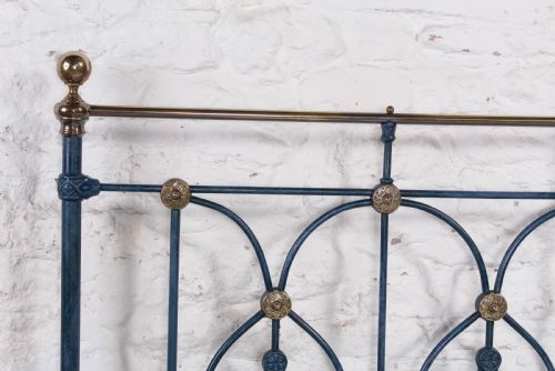 fig 3. Handsome individual Victorian king size no end bed
