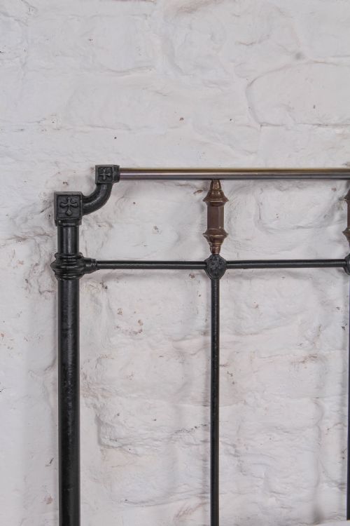 fig 2. Nice individual Spanish no end double bed