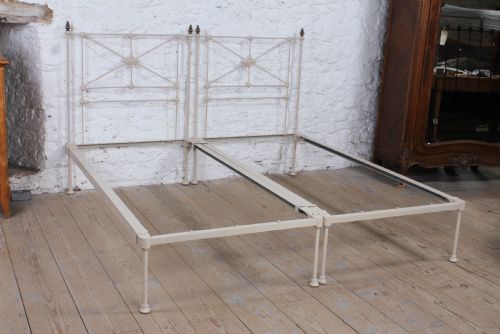 fig 1. Pretty simple pair of iron and brass Victorian single beds (can be joined)