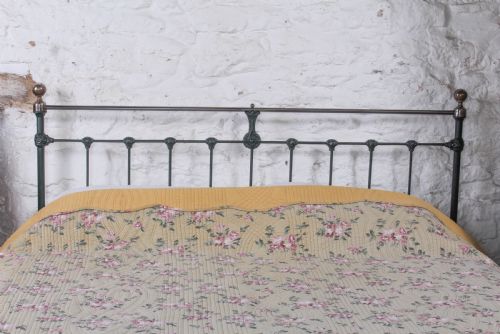 fig 2. Classic Victorian 5Ft king size brass and iron bed