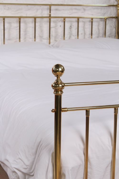 fig 1. Striking simple classic Victorian all brass king size bed