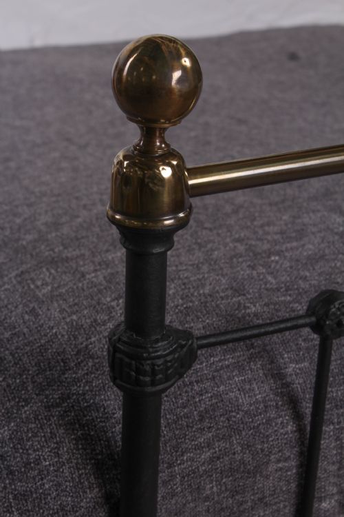 fig 1. Classic Victorian 5Ft king size brass and iron bed