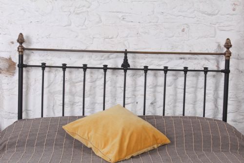 fig 1. Classic black and brass king size no end bed