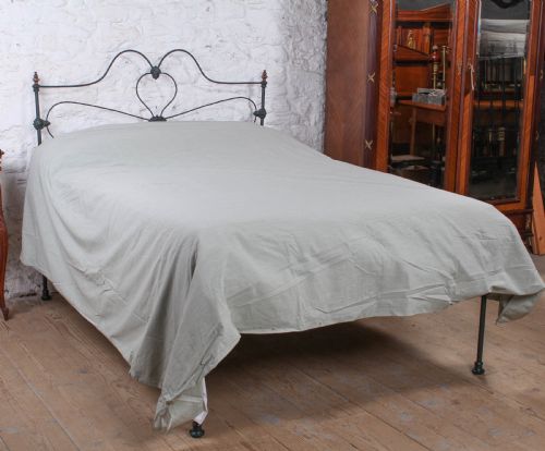 Lovely  Victorian Iron and Brass No End Double Bed