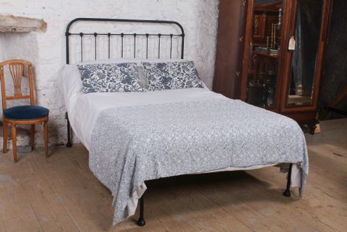 Fashionably Simple French All Iron Double No End Bed.