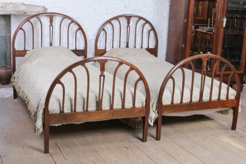 Beautiful Pair of Quality Super Single Edwardian Mahogany Beds