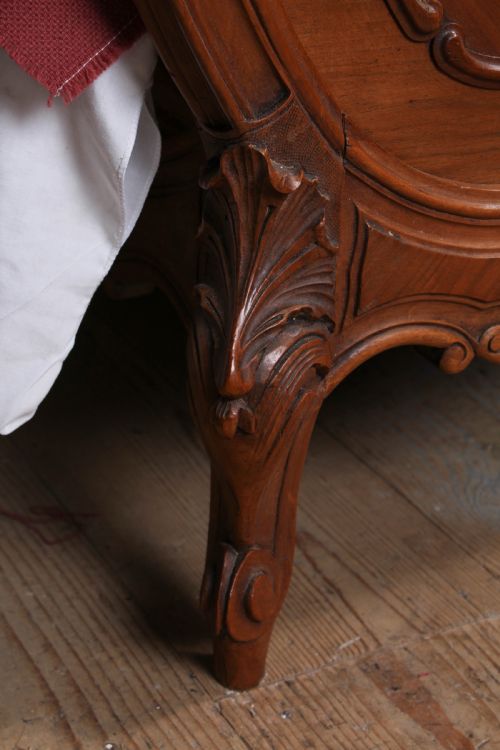 fig 3. Lovely quarter veneer Louis XV Style double bed