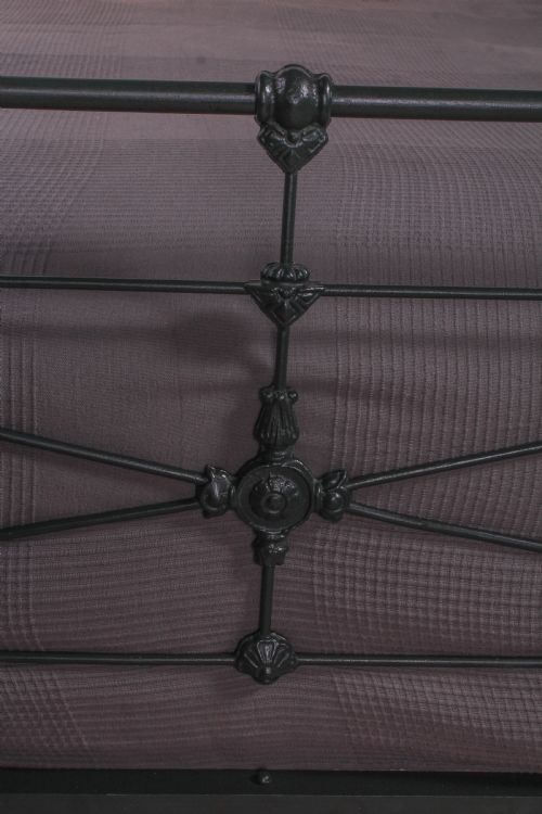 fig 3. Pleasingly simple 5Ft  Spanish iron king size bed