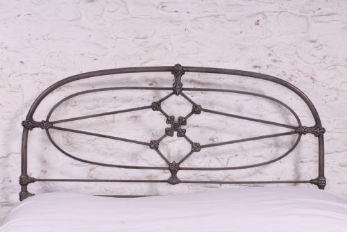 fig 1. Attractive all iron Irish no end double bed
