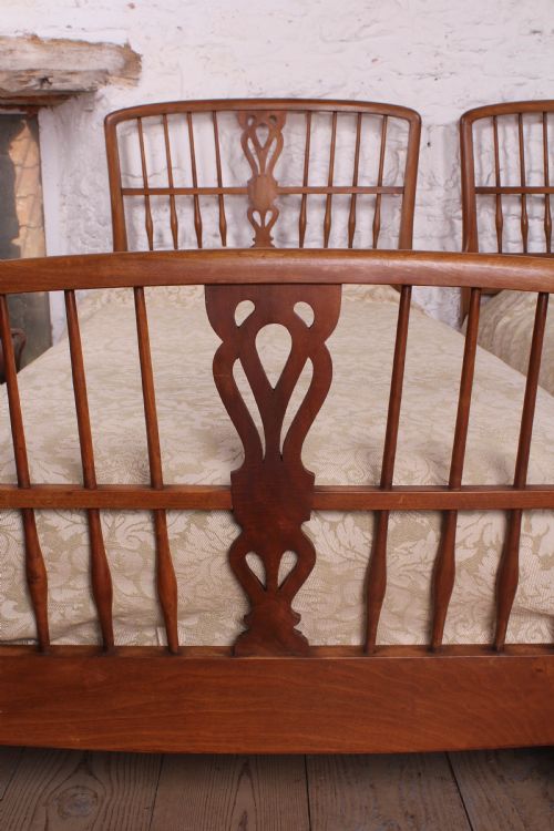 NICE PAIR OF HEALS OAK SINGLE BEDS - ADDITIONAL PHOTO 7