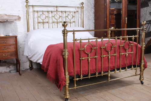 Very Handsome Good Quality Victorian 5' King Size Brass Bed