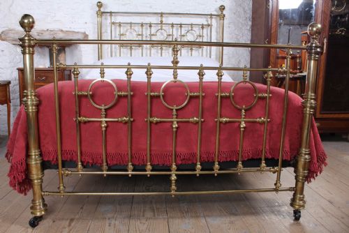 fig 1. Very handsome good quality Victorian 5' king size brass bed