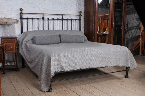 fig 1. Super king size Victorian no end brass and iron bed